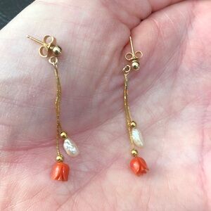 Vintage 14k Solid Yellow Gold Coral Tulip and Pearl drop Earrings